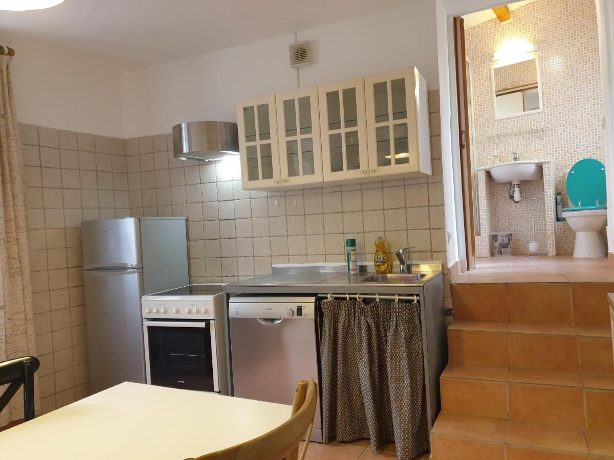 Appartements De L'Eglise Calvi  Esterno foto